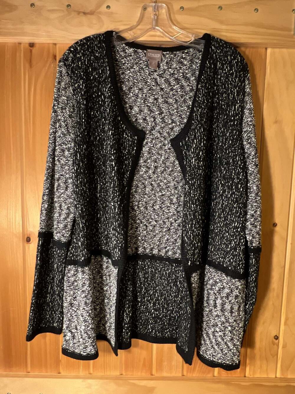 Chico's Black And White Textured Knit Open Front Cardigan Size 2